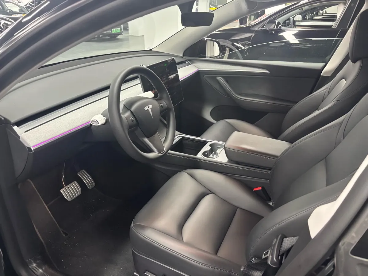 2024 Iveco OuSheng BEV 77.28KWH,autocango,china used car exporter,china ev exporter,chinese used car exporter,chinese used ev exporter