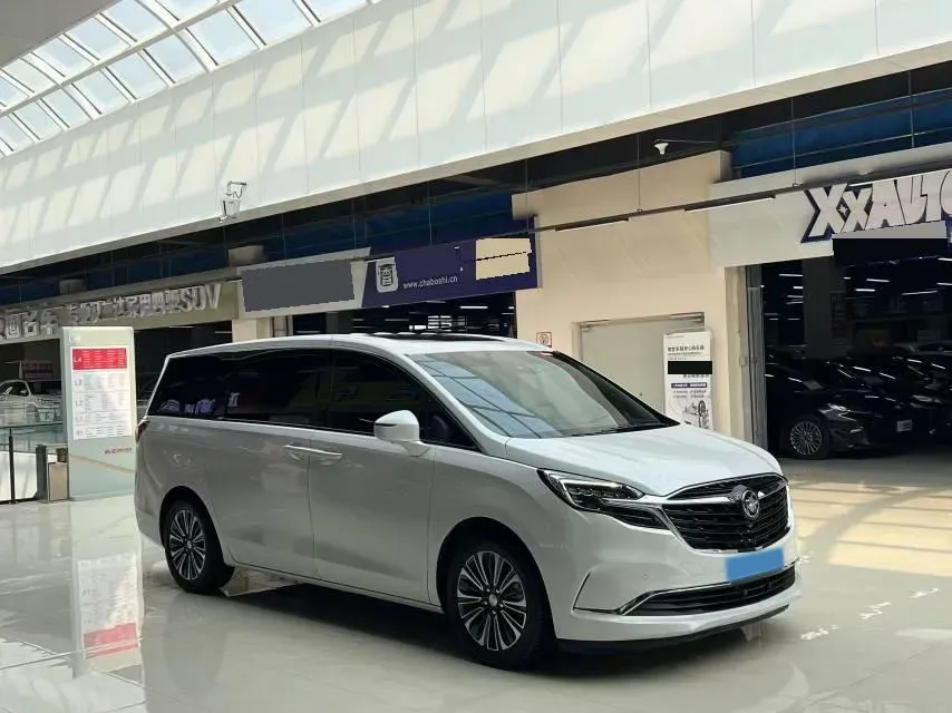 2021 Buick GL8 2.0T 237HP L4 9AT,autocango,china used car exporter,china ev exporter,chinese used car exporter,chinese used ev exporter