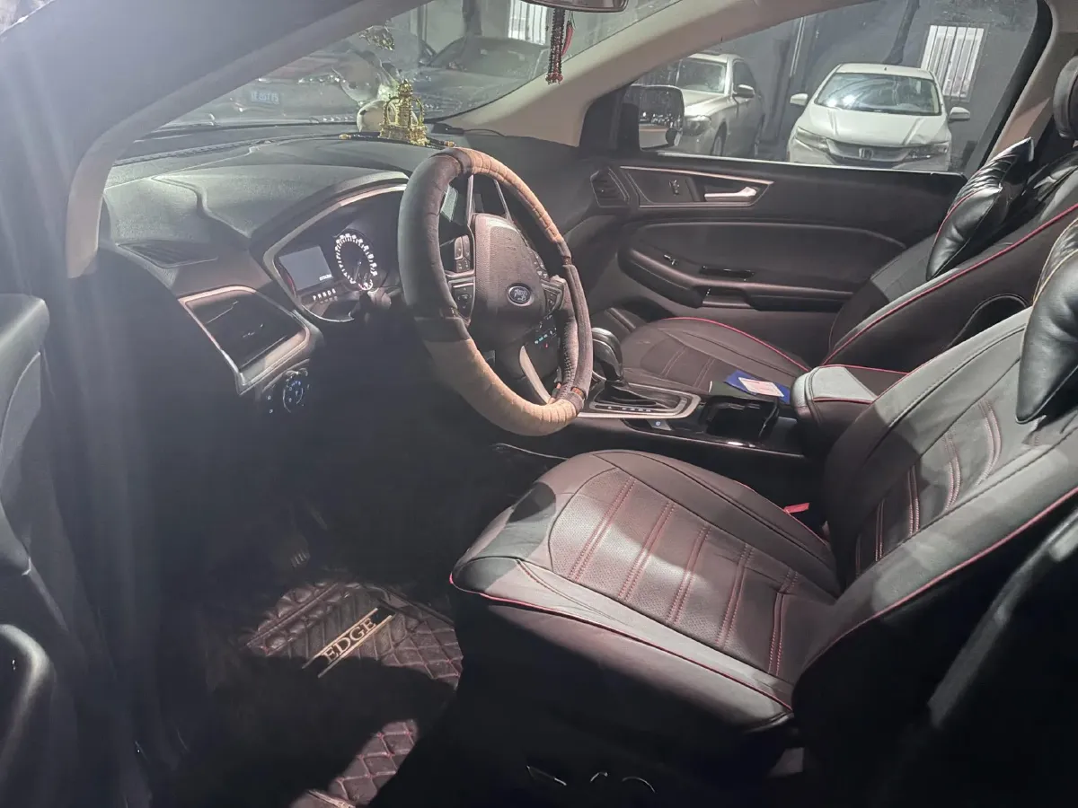 2018 Ford Edge 2.0T 245HP L4 6AT,autocango,china used car exporter,china ev exporter,chinese used car exporter,chinese used ev exporter