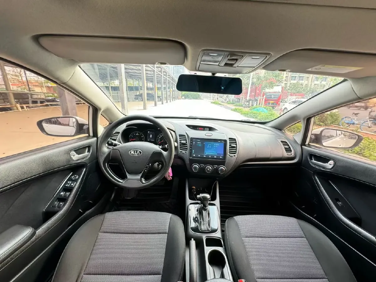 2017 Kia K3 1.6L 128HP L4 6AT,autocango,china used car exporter,china ev exporter,chinese used car exporter,chinese used ev exporter