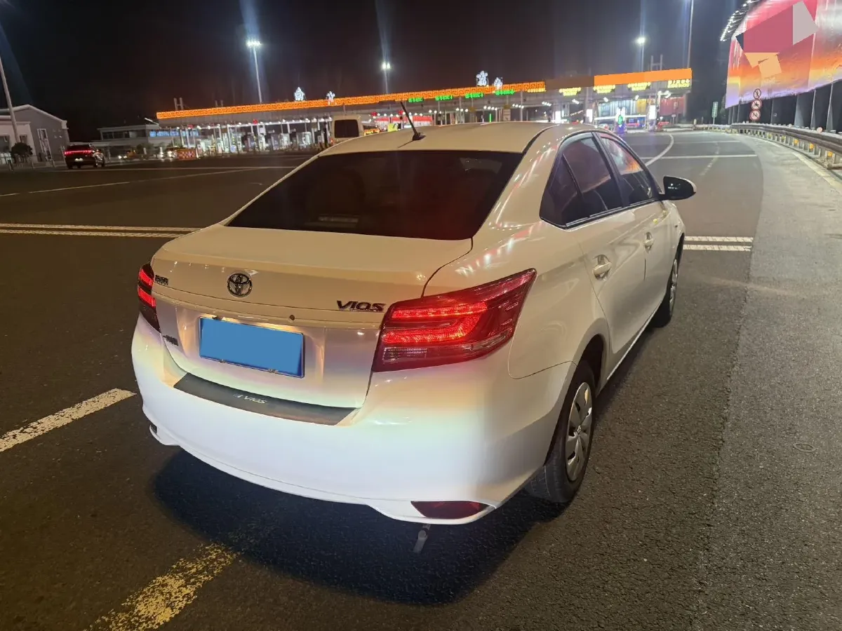 2017 Toyota Vios FS 1.5L 107HP L4 5MT,autocango,china used car exporter,china ev exporter,chinese used car exporter,chinese used ev exporter