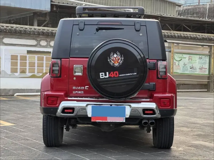 2019 Beijing BJ40 2.0T 218HP L4 6AT,autocango,china used car exporter,china ev exporter,chinese used car exporter,chinese used ev exporter