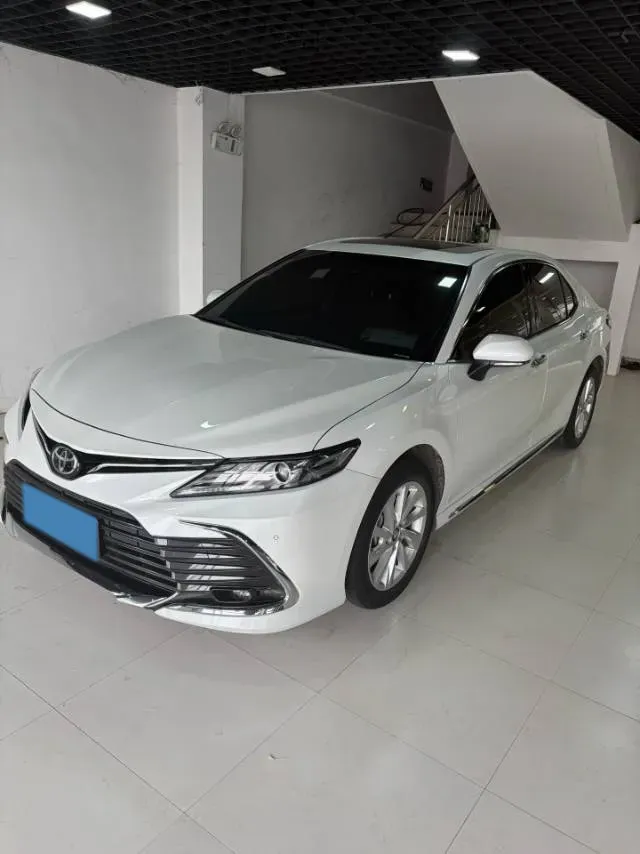 2023 Toyota Camry 2.0L 177HP L4 CVT,autocango,china used car exporter,china ev exporter,chinese used car exporter,chinese used ev exporter