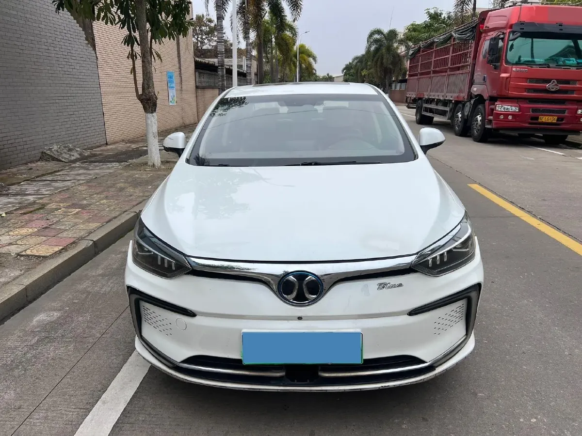 2018 BeiJing Auto EU5 BEV 53.66KWH,autocango,china used car exporter,china ev exporter,chinese used car exporter,chinese used ev exporter