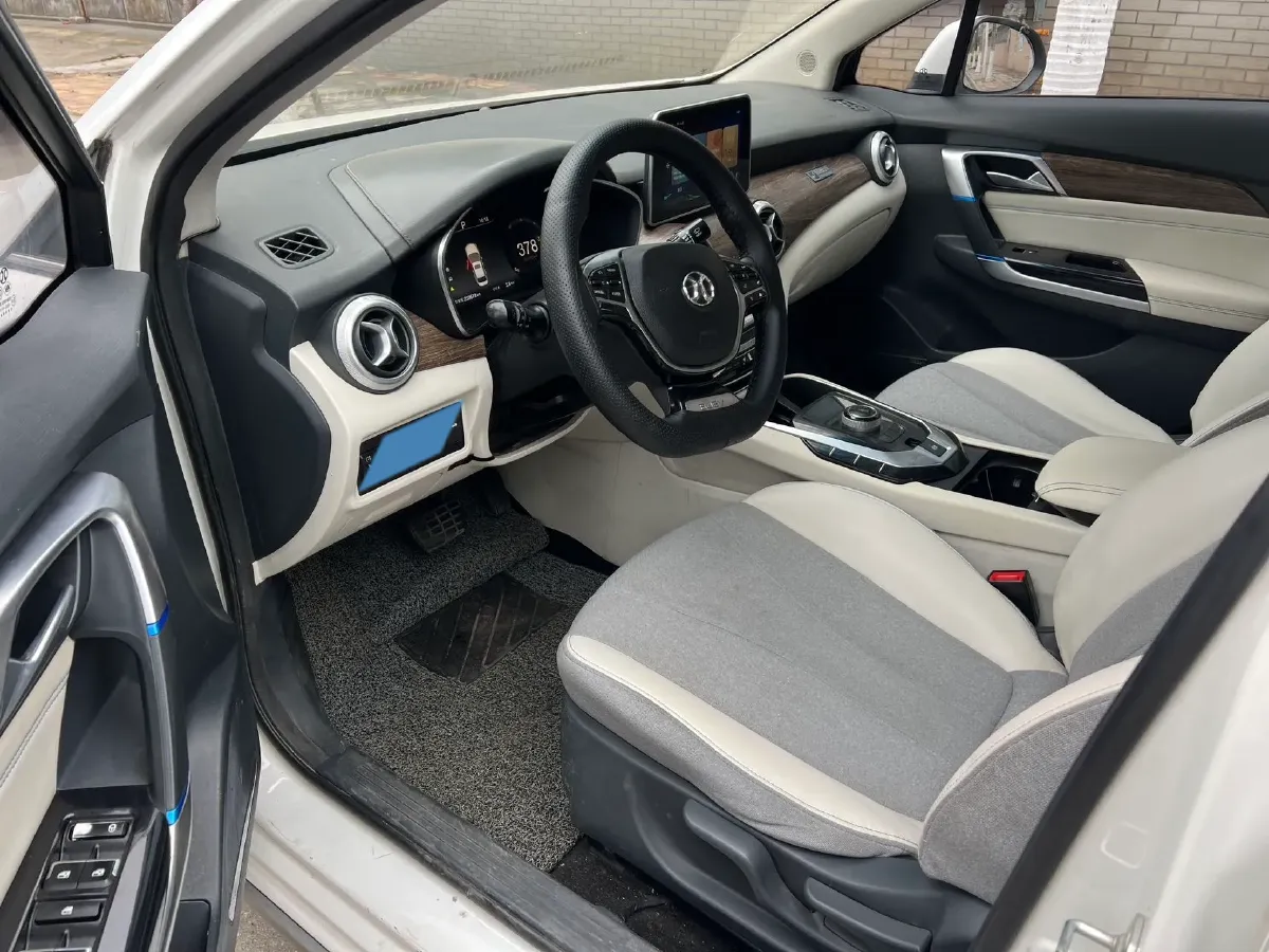 2018 BeiJing Auto EU5 BEV 53.66KWH,autocango,china used car exporter,china ev exporter,chinese used car exporter,chinese used ev exporter