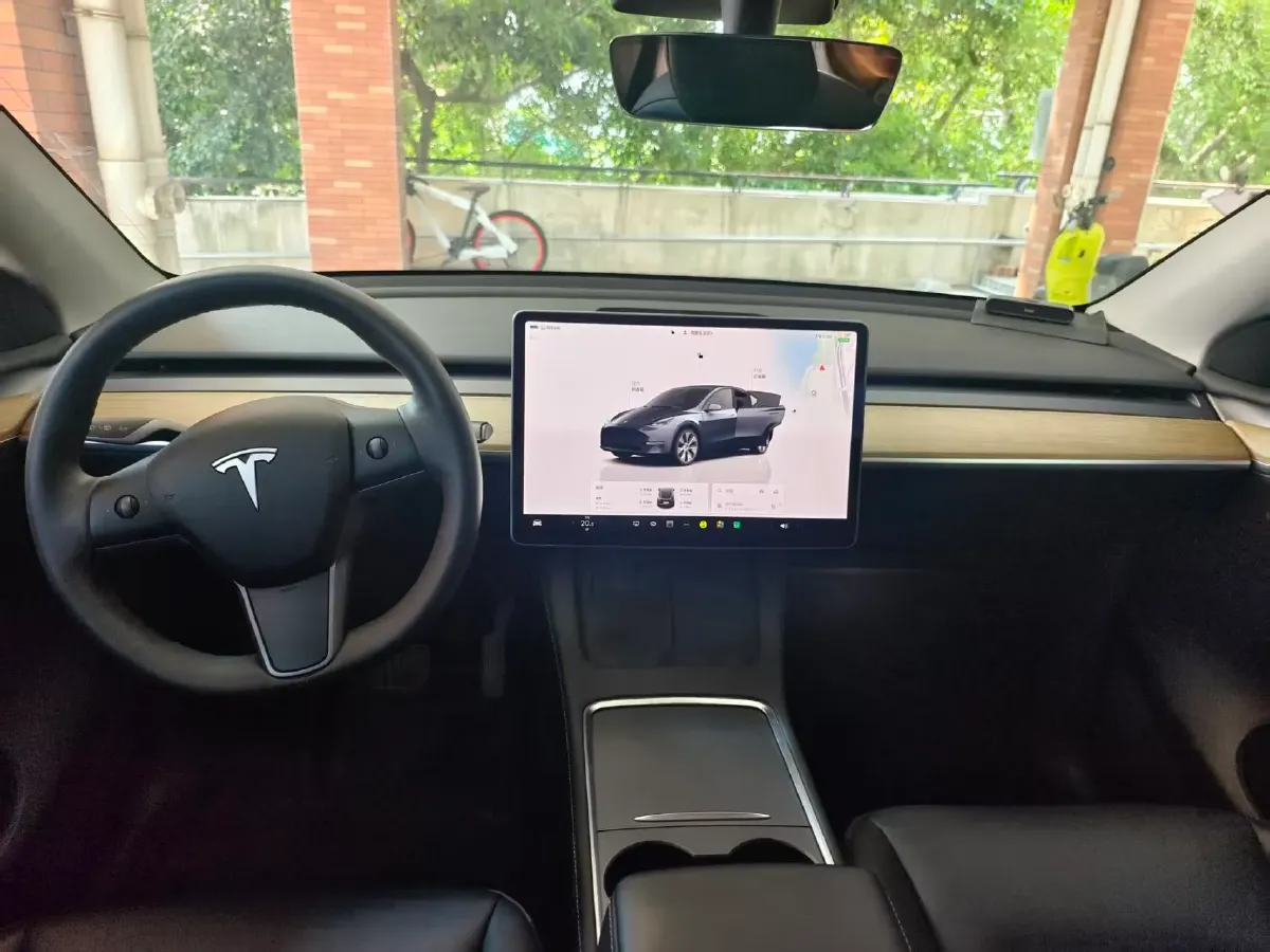 2022 Tesla Model Y BEV 60KWH,autocango,china used car exporter,china ev exporter,chinese used car exporter,chinese used ev exporter