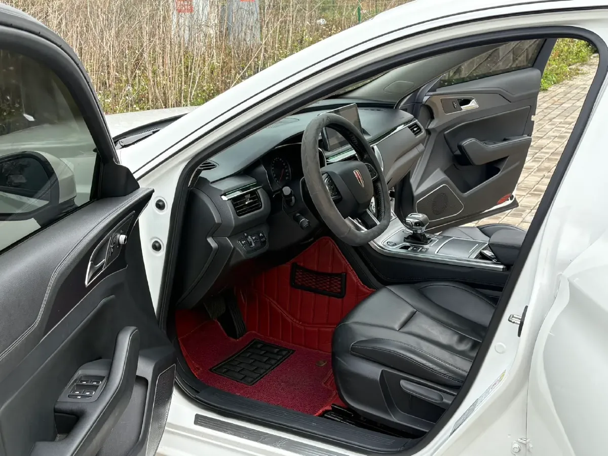 2020 HongQi H5 1.5T 169HP L4 7DCT,autocango,china used car exporter,china ev exporter,chinese used car exporter,chinese used ev exporter