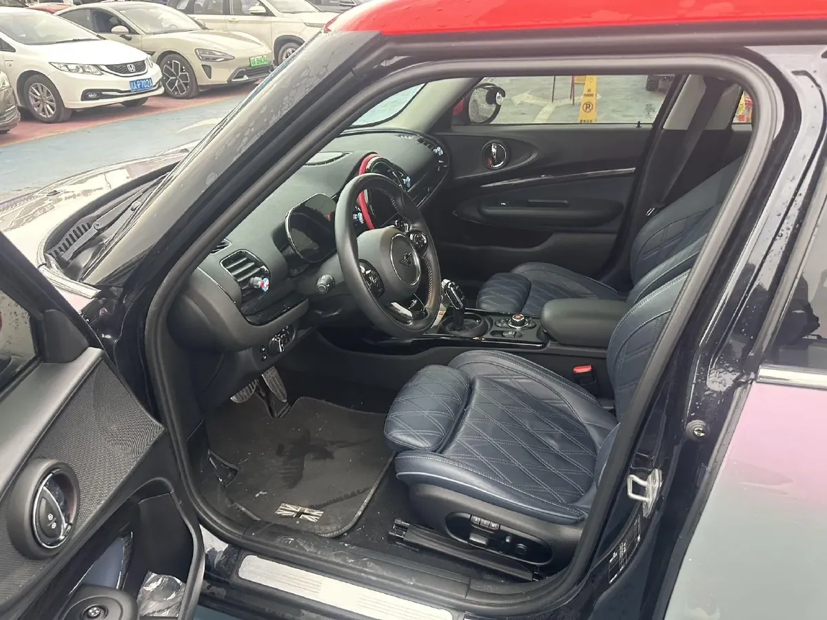 2021 MINI CLUBMAN 1.5T 136HP L3 7DCT,autocango,china used car exporter,china ev exporter,chinese used car exporter,chinese used ev exporter