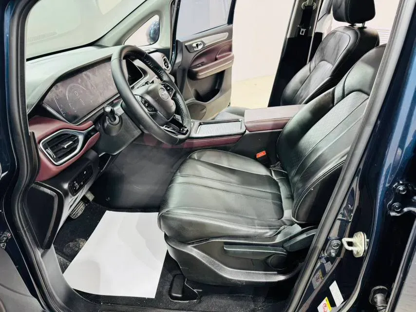 2021 GAC Trumpchi M6 1.5T 169HP L4 7DCT,autocango,china used car exporter,china ev exporter,chinese used car exporter,chinese used ev exporter