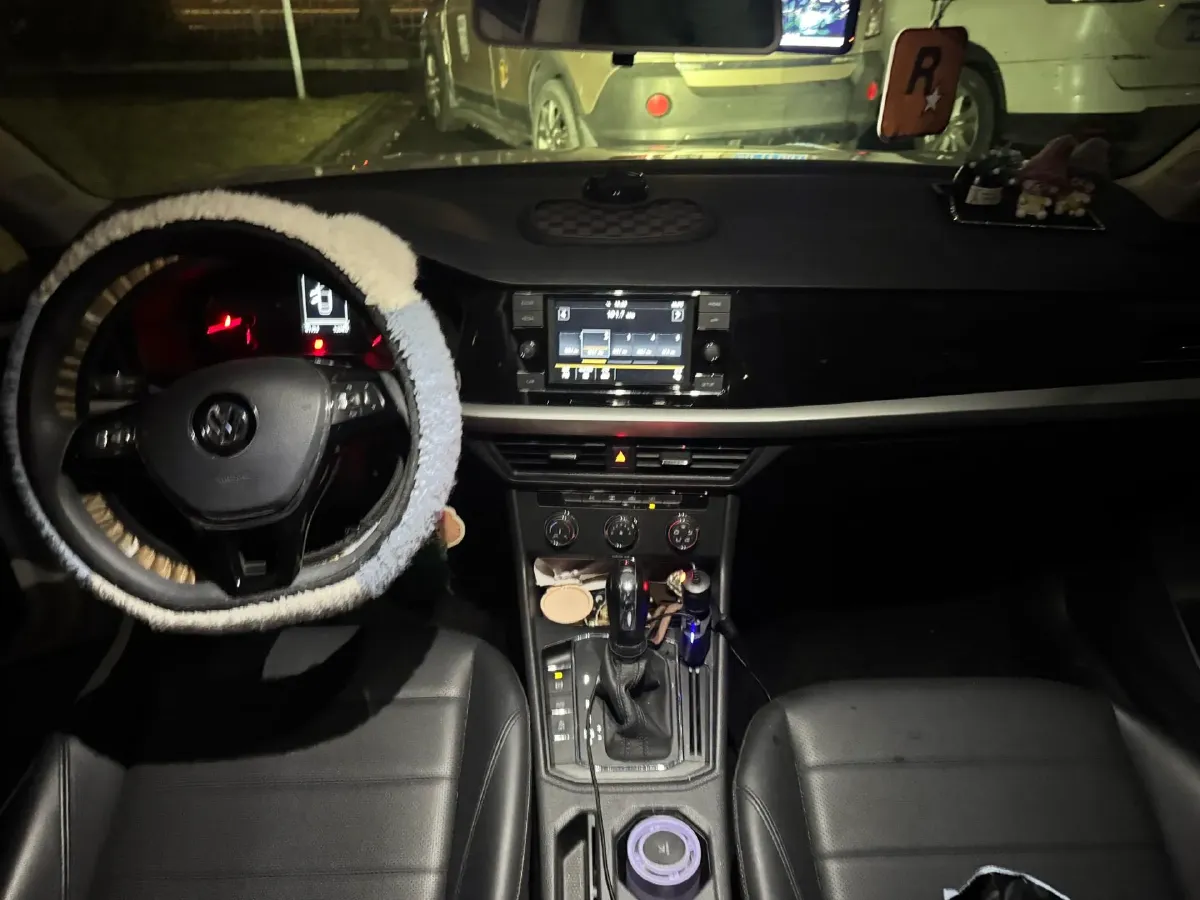 2019 Volkswagen Lavida 1.2T 116HP L4 7DCT,autocango,china used car exporter,china ev exporter,chinese used car exporter,chinese used ev exporter