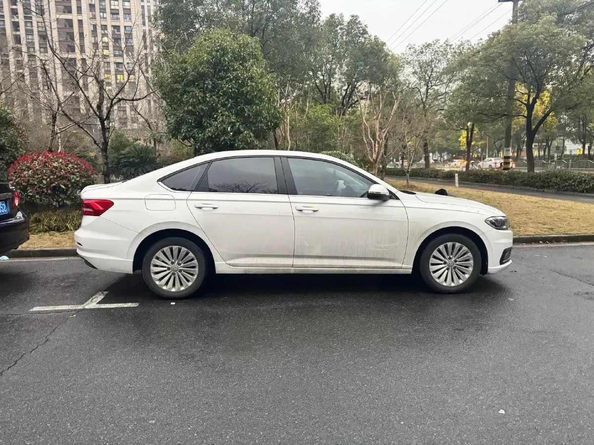 2019 Volkswagen Lavida 1.2T 116HP L4 7DCT,autocango,china used car exporter,china ev exporter,chinese used car exporter,chinese used ev exporter