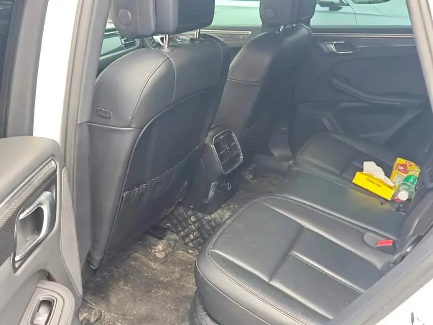 2022 Porsche Macan 2.0T 265HP L4 7DCT,autocango,china used car exporter,china ev exporter,chinese used car exporter,chinese used ev exporter