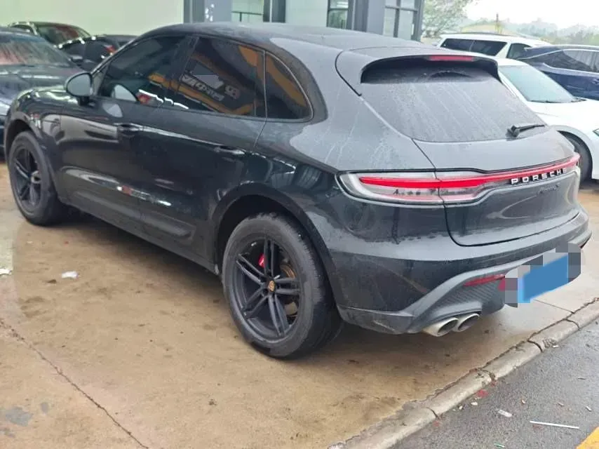 2022 Porsche Macan 2.0T 265HP L4 7DCT,autocango,china used car exporter,china ev exporter,chinese used car exporter,chinese used ev exporter