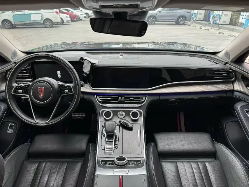 2023 HongQi H9 2.0T 252HP L4 7DCT,autocango,china used car exporter,china ev exporter,chinese used car exporter,chinese used ev exporter