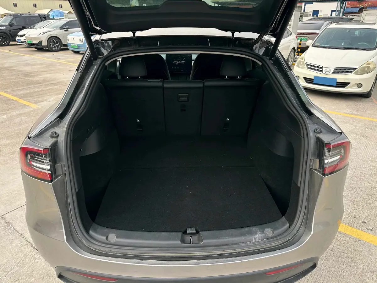 2022 Tesla Model Y BEV 60KWH,autocango,china used car exporter,china ev exporter,chinese used car exporter,chinese used ev exporter