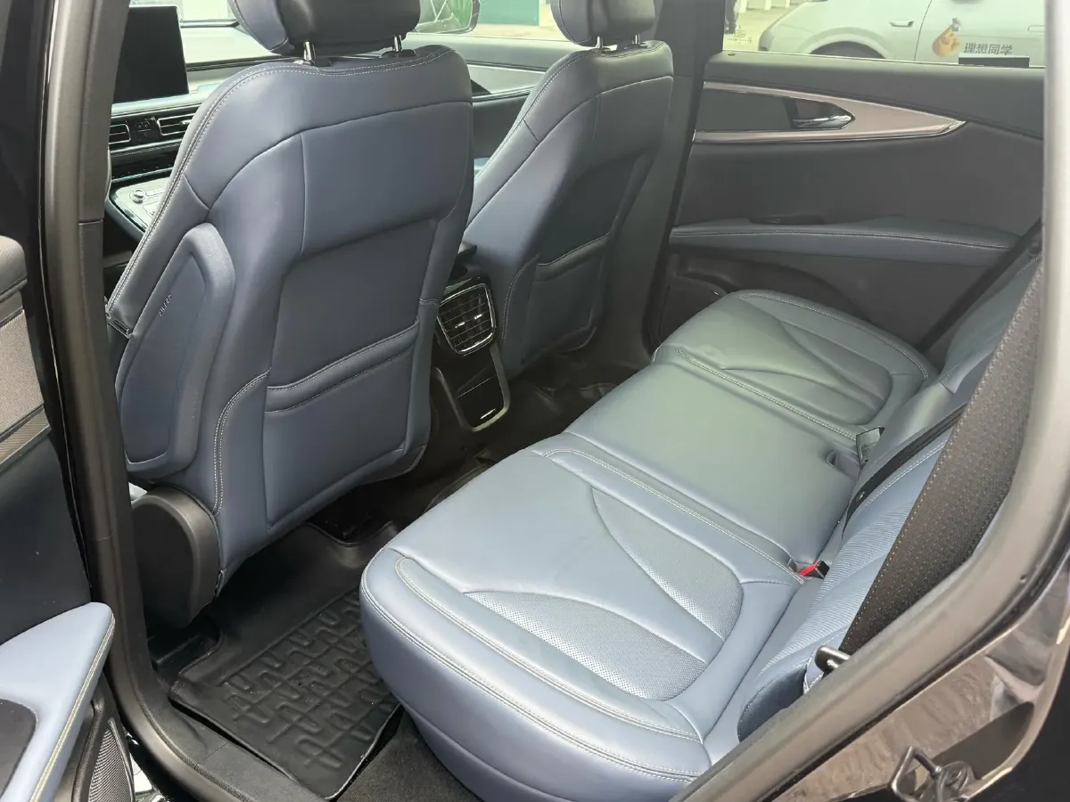 2021 Lincoln Nautilus 2.0T 245HP L4 8AT,autocango,china used car exporter,china ev exporter,chinese used car exporter,chinese used ev exporter