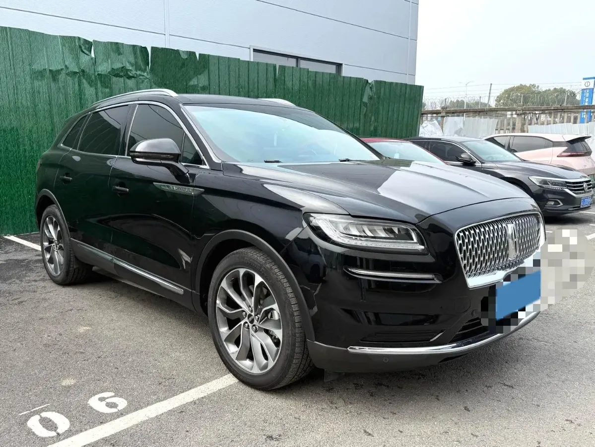 2021 Lincoln Nautilus 2.0T 245HP L4 8AT,autocango,china used car exporter,china ev exporter,chinese used car exporter,chinese used ev exporter