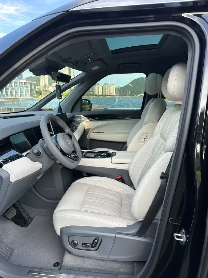 2022 Zeekr 009 BEV 116KWH,autocango,china used car exporter,china ev exporter,chinese used car exporter,chinese used ev exporter