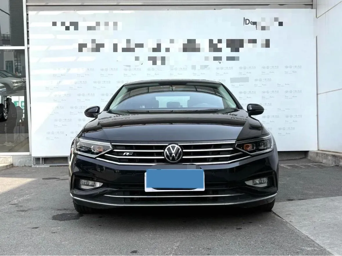 2020 Volkswagen Magotan 2.0T 186HP L4 7DCT,autocango,china used car exporter,china ev exporter,chinese used car exporter,chinese used ev exporter