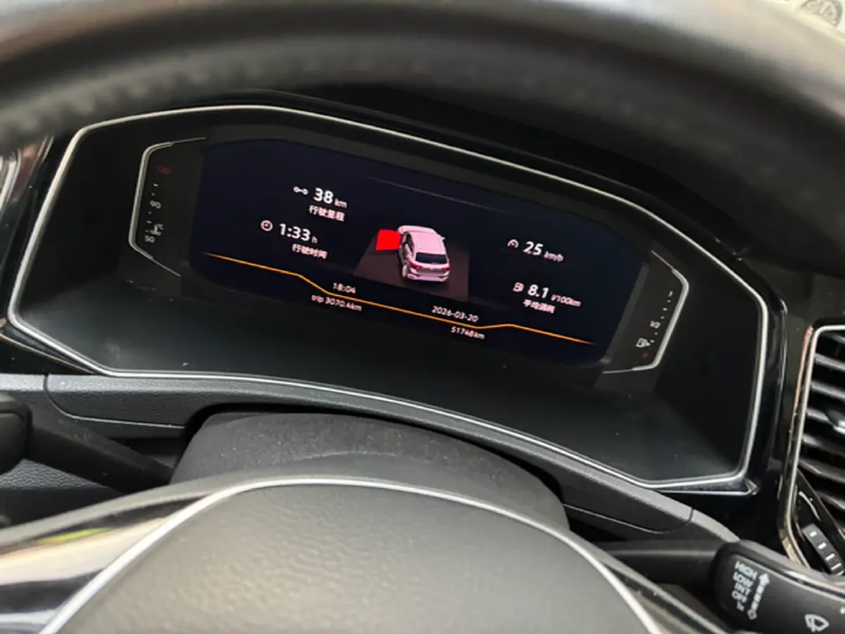 2021 Volkswagen T-Roc 1.4T 150HP L4 7DCT,autocango,china used car exporter,china ev exporter,chinese used car exporter,chinese used ev exporter