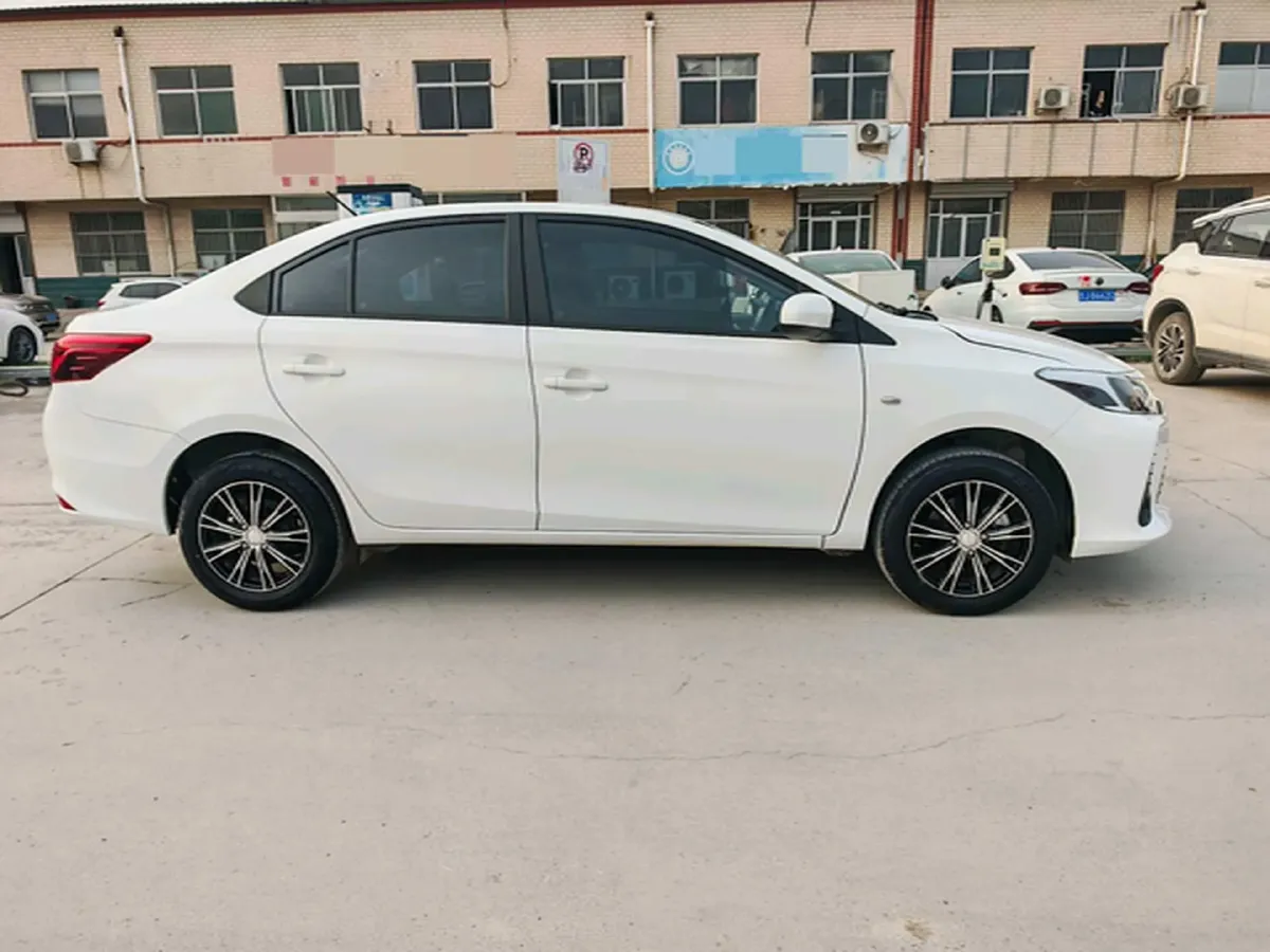 2021 Toyota Vios 1.5L 112HP L4 CVT,autocango,china used car exporter,china ev exporter,chinese used car exporter,chinese used ev exporter