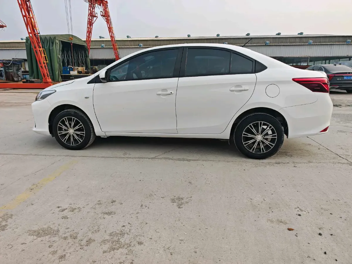 2021 Toyota Vios 1.5L 112HP L4 CVT,autocango,china used car exporter,china ev exporter,chinese used car exporter,chinese used ev exporter