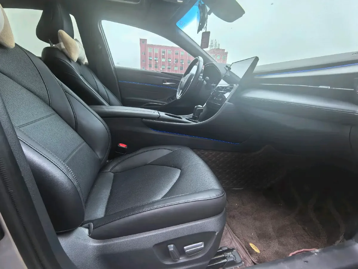 2022 Toyota Avalon 2.5L 209HP L4 8AT,autocango,china used car exporter,china ev exporter,chinese used car exporter,chinese used ev exporter