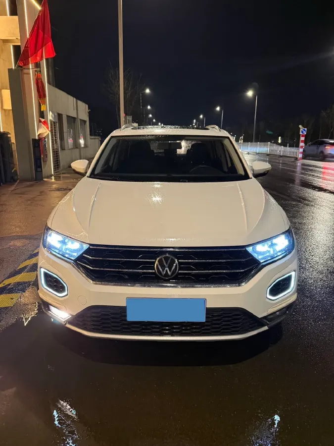 2021 Volkswagen T-Roc 1.4T 150HP L4 7DCT,autocango,china used car exporter,china ev exporter,chinese used car exporter,chinese used ev exporter