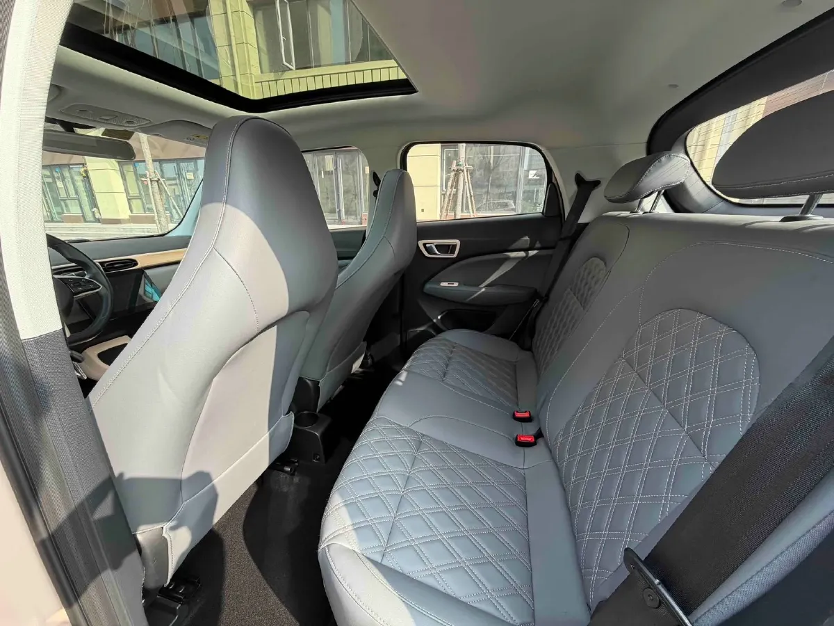 2022 Soueast A5 1.5L 120HP L4 CVT,autocango,china used car exporter,china ev exporter,chinese used car exporter,chinese used ev exporter