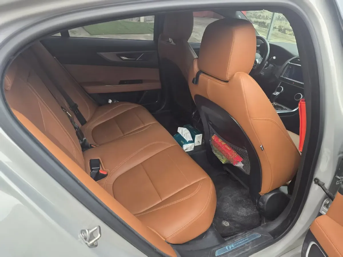 2024 Jaguar XEL 2.0T 250HP L4 8AT,autocango,china used car exporter,china ev exporter,chinese used car exporter,chinese used ev exporter