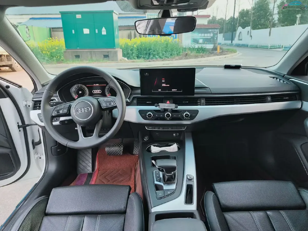 2023 Audi A4L 2.0T 190HP L4 7DCT,autocango,china used car exporter,china ev exporter,chinese used car exporter,chinese used ev exporter