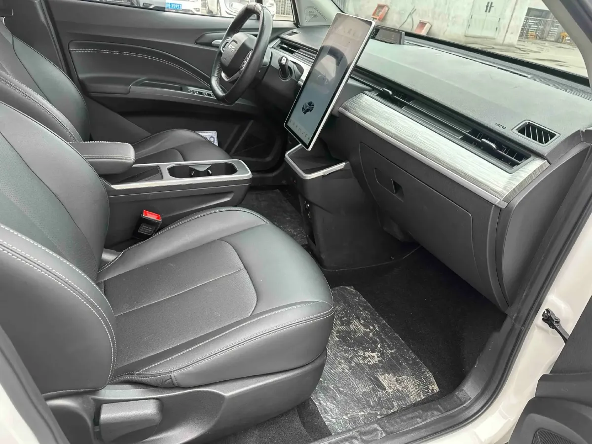 2022 Leapmotor T03 BEV 41KWH,autocango,china used car exporter,china ev exporter,chinese used car exporter,chinese used ev exporter