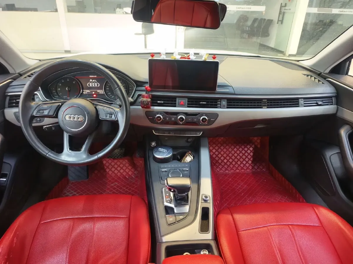 2019 Audi A4L 2.0T 190HP L4 7DCT,autocango,china used car exporter,china ev exporter,chinese used car exporter,chinese used ev exporter