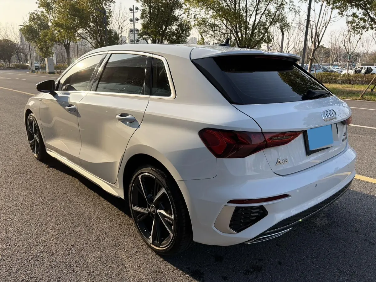 2022 Audi A3 1.4T 150HP L4 7DCT,autocango,china used car exporter,china ev exporter,chinese used car exporter,chinese used ev exporter