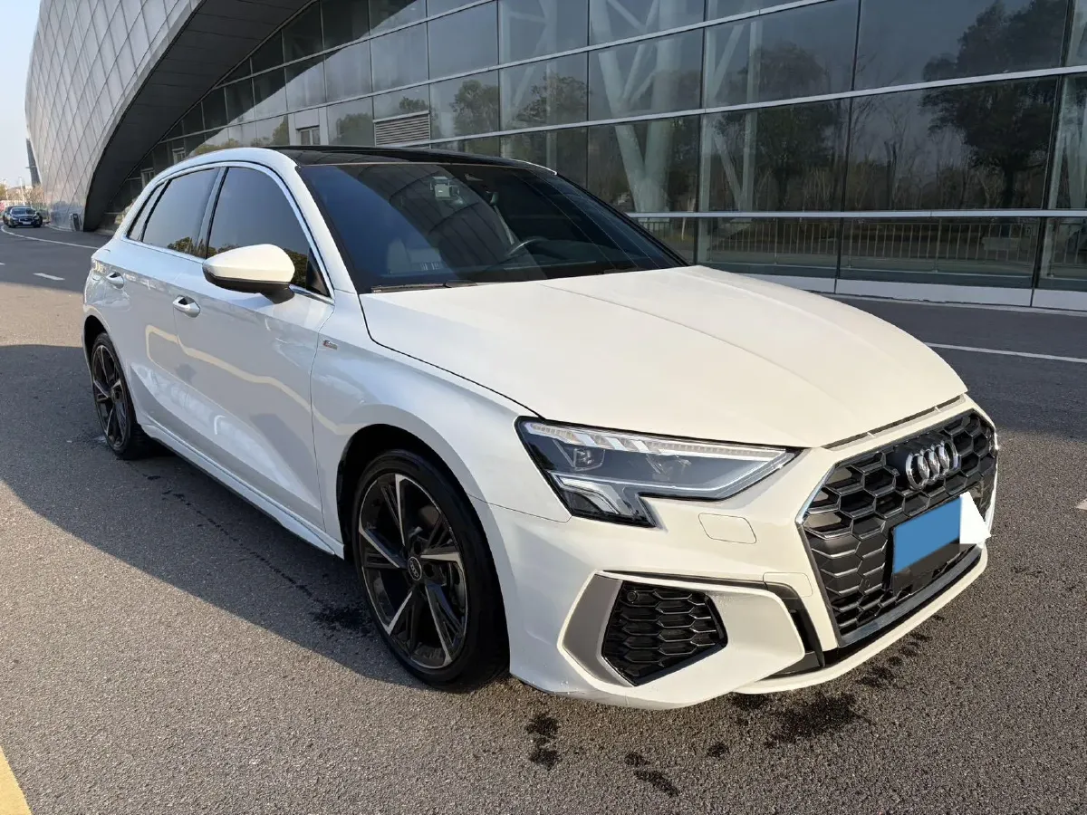2022 Audi A3 1.4T 150HP L4 7DCT,autocango,china used car exporter,china ev exporter,chinese used car exporter,chinese used ev exporter