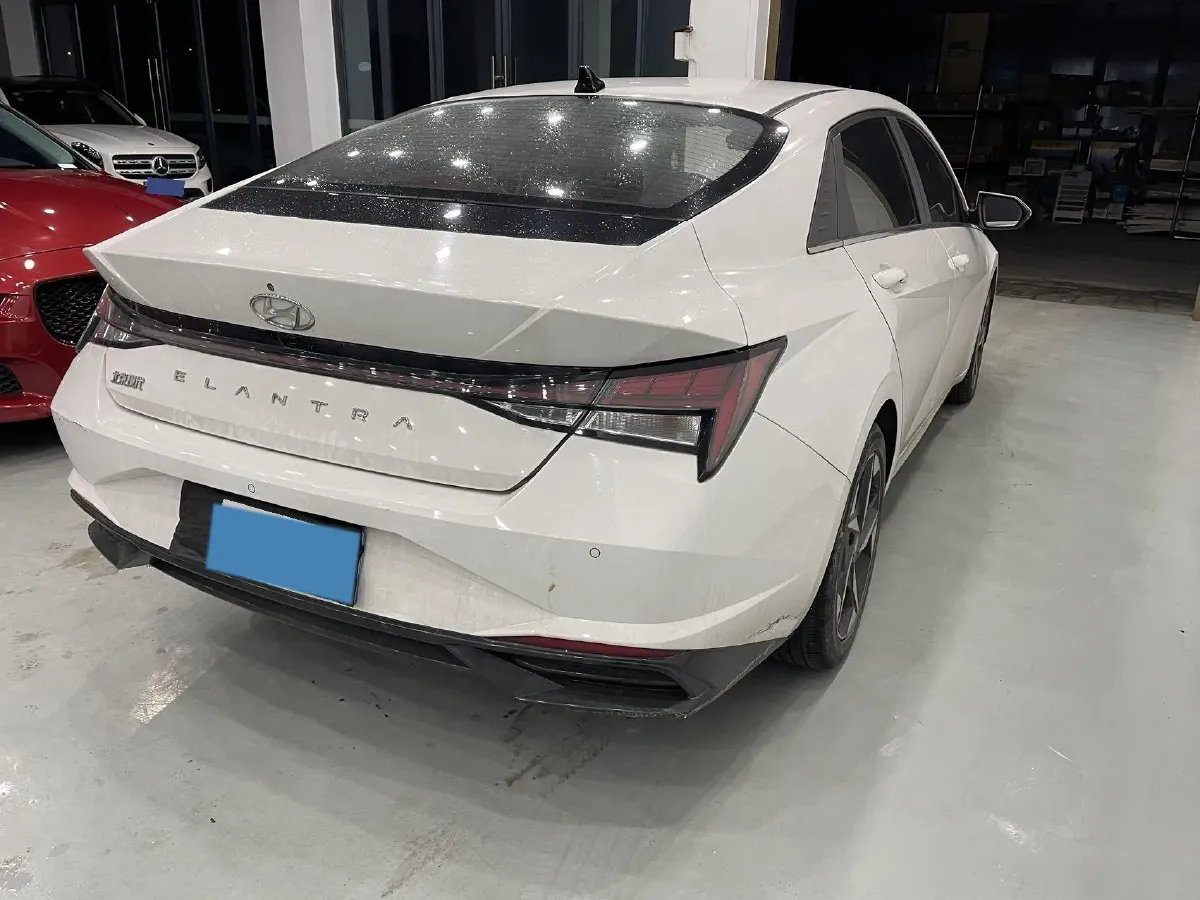 2021 Hyundai Elantra 1.5L 115HP L4 CVT,autocango,china used car exporter,china ev exporter,chinese used car exporter,chinese used ev exporter