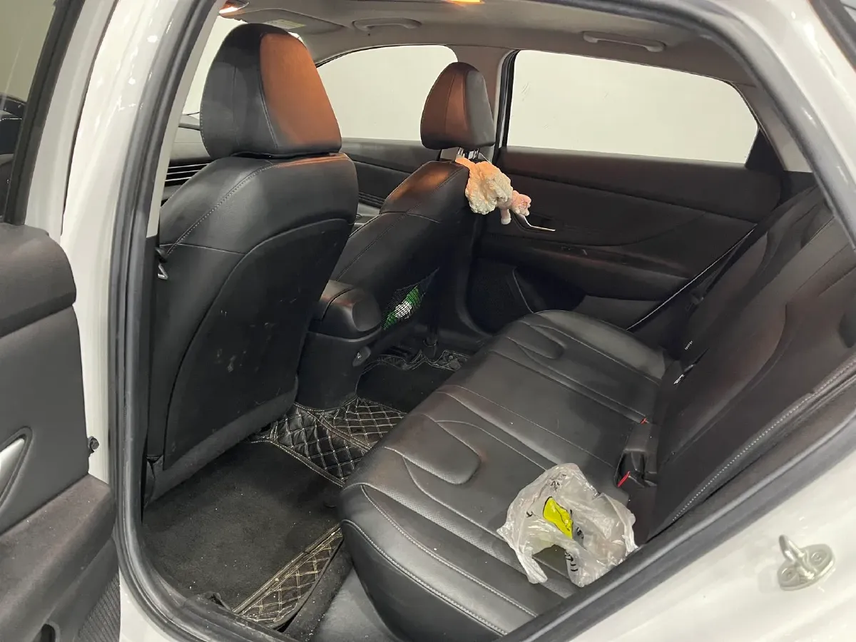 2021 Hyundai Elantra 1.5L 115HP L4 CVT,autocango,china used car exporter,china ev exporter,chinese used car exporter,chinese used ev exporter