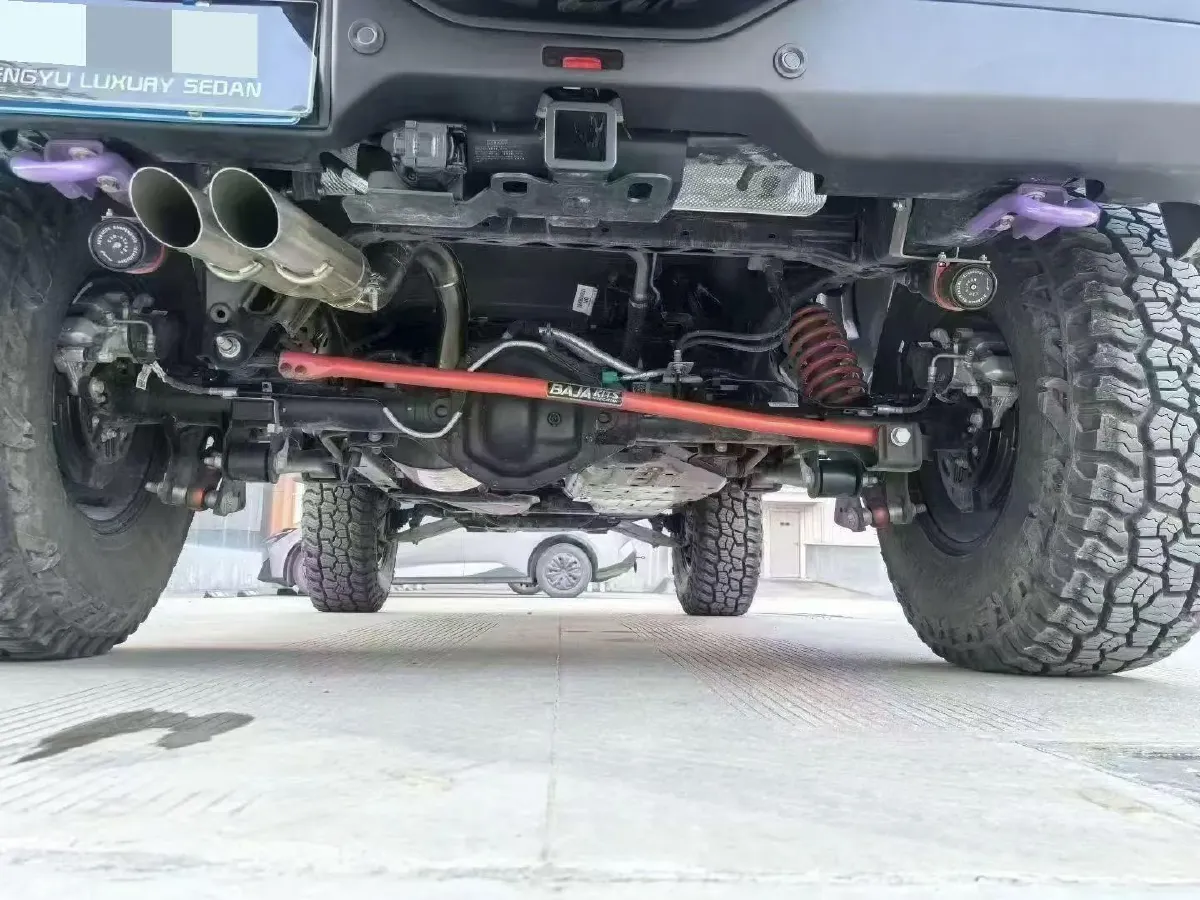 2024 Ford Bronco 2.3T 275HP L4 10AT,autocango,china used car exporter,china ev exporter,chinese used car exporter,chinese used ev exporter