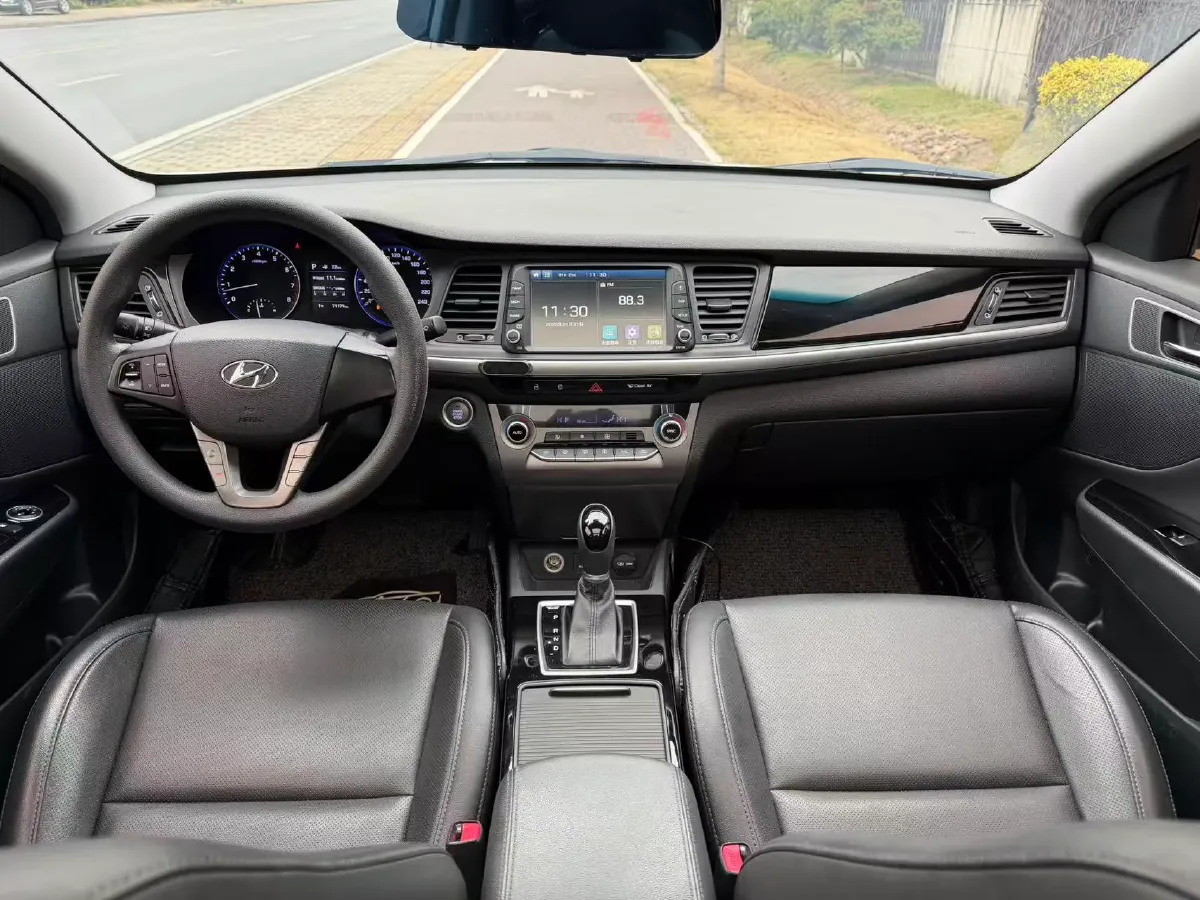 2019 Hyundai Mistra 1.8L 143HP L4 6AT,autocango,china used car exporter,china ev exporter,chinese used car exporter,chinese used ev exporter
