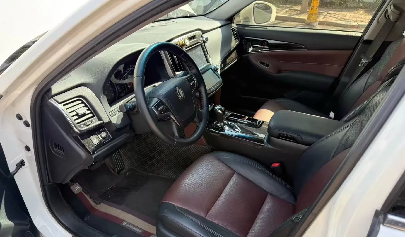 2018 Toyota Highlander 2.0T 220HP L4 6AT,autocango,china used car exporter,china ev exporter,chinese used car exporter,chinese used ev exporter