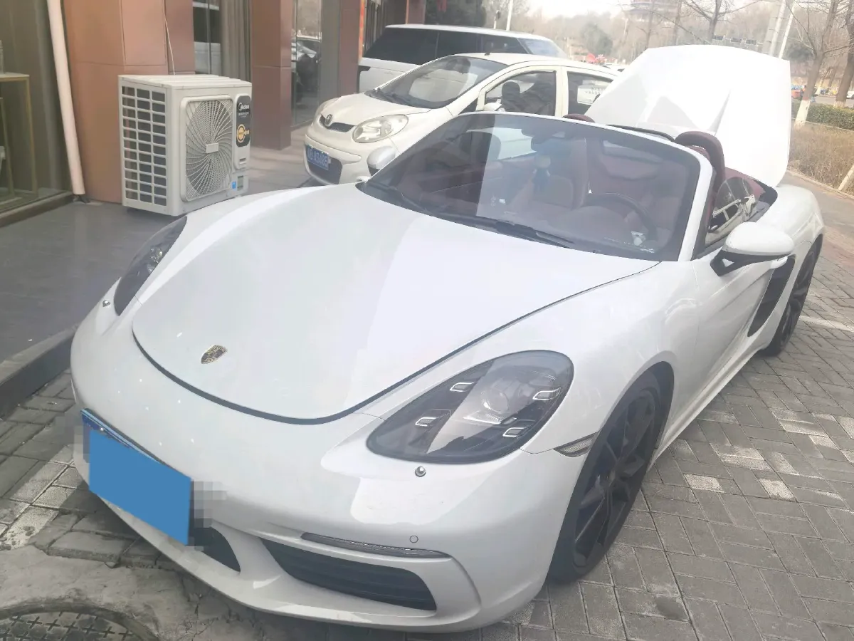 2020 Porsche 718 2.0T 250HP H4 7DCT,autocango,china used car exporter,china ev exporter,chinese used car exporter,chinese used ev exporter