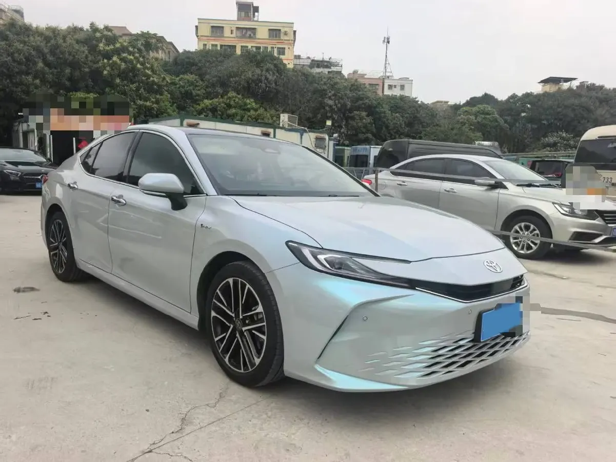2024 Toyota Camry 2.0L 152HP L4 E-CVT Hybrid,autocango,china used car exporter,china ev exporter,chinese used car exporter,chinese used ev exporter