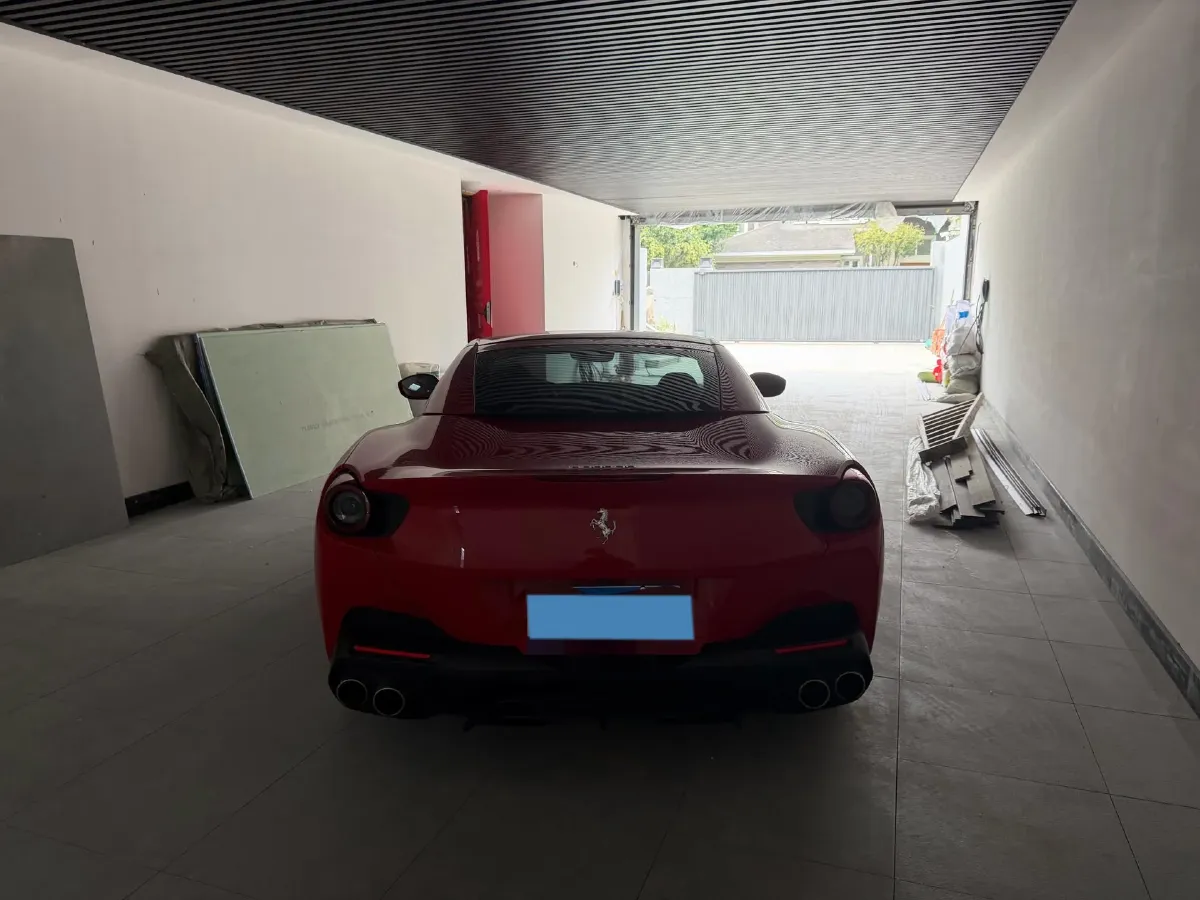2018 Ferrari Portofino 3.9T 600HP V8 7DCT,autocango,china used car exporter,china ev exporter,chinese used car exporter,chinese used ev exporter
