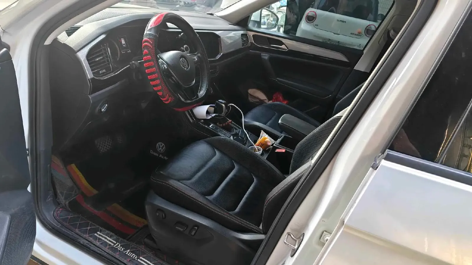 2019 Jeep Cherokee 2.0T 234HP L4 9AT,autocango,china used car exporter,china ev exporter,chinese used car exporter,chinese used ev exporter