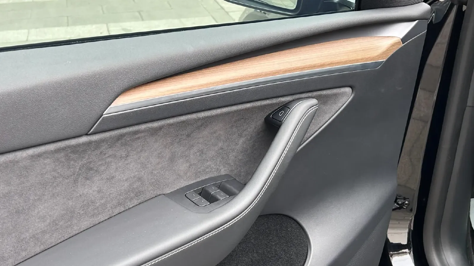 2021 Tesla Model Y BEV 60KWH,autocango,china used car exporter,china ev exporter,chinese used car exporter,chinese used ev exporter