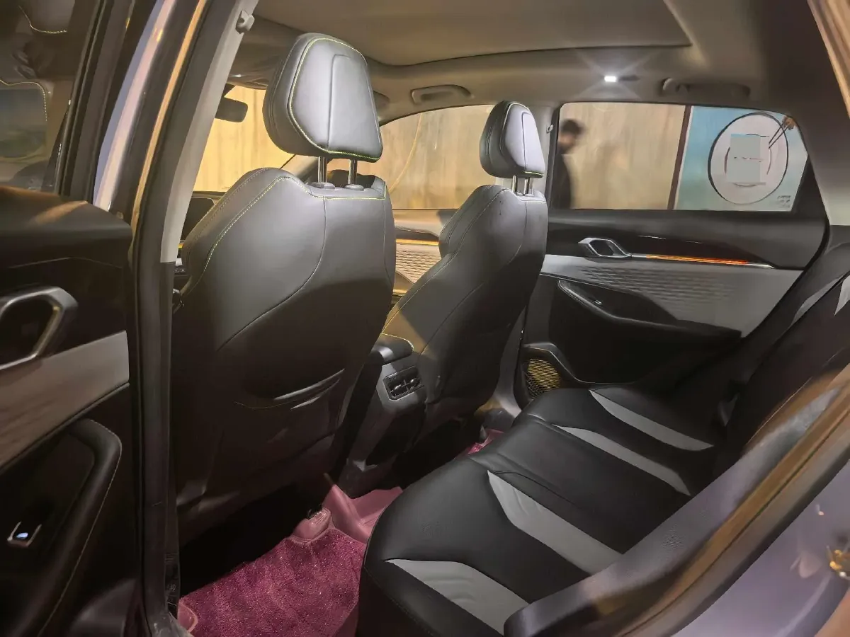 2022 Geely Coolray 1.5T 181HP L4 7DCT,autocango,china used car exporter,china ev exporter,chinese used car exporter,chinese used ev exporter