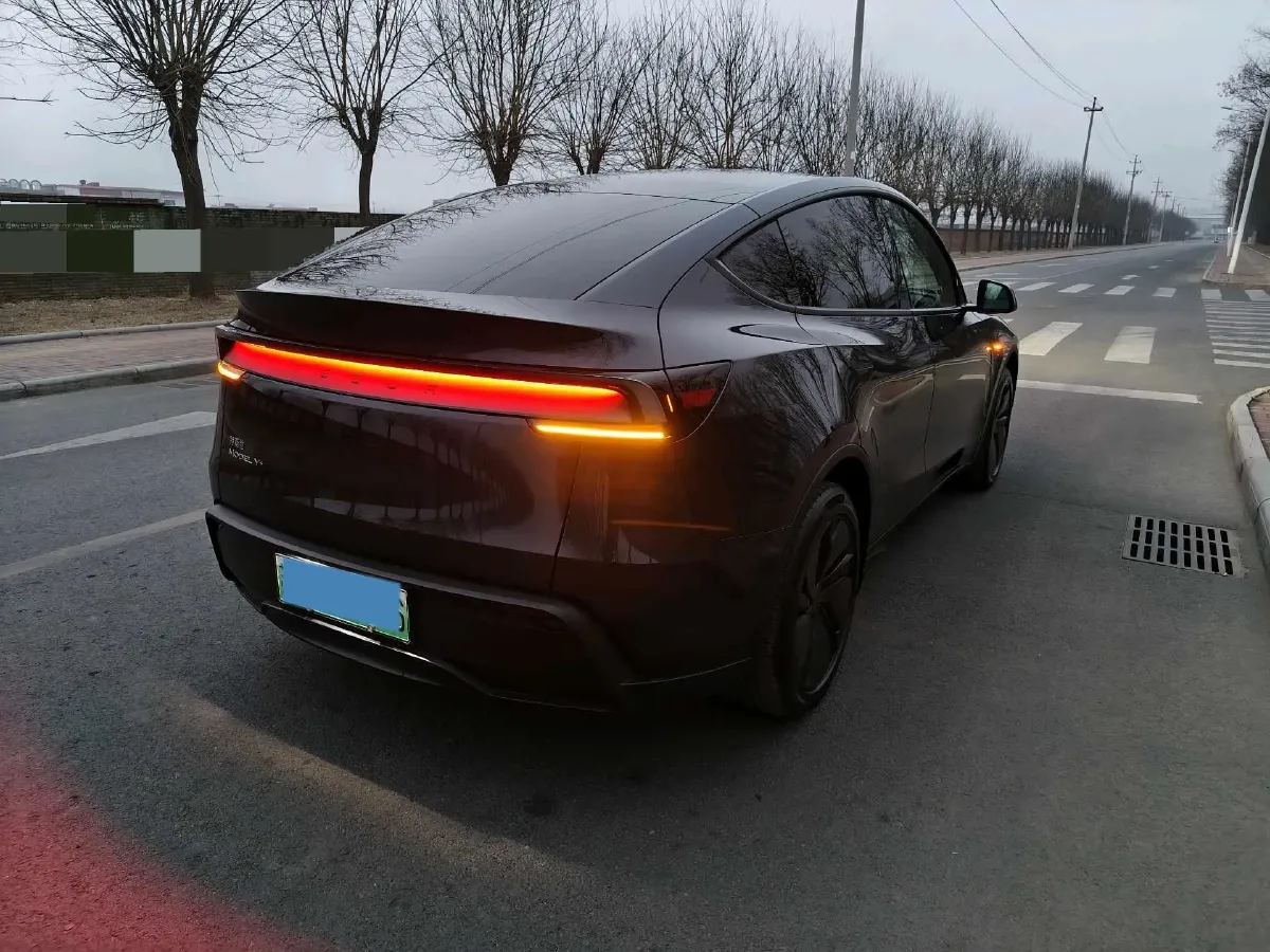 2026 Tesla Model Y BEV,autocango,china used car exporter,china ev exporter,chinese used car exporter,chinese used ev exporter
