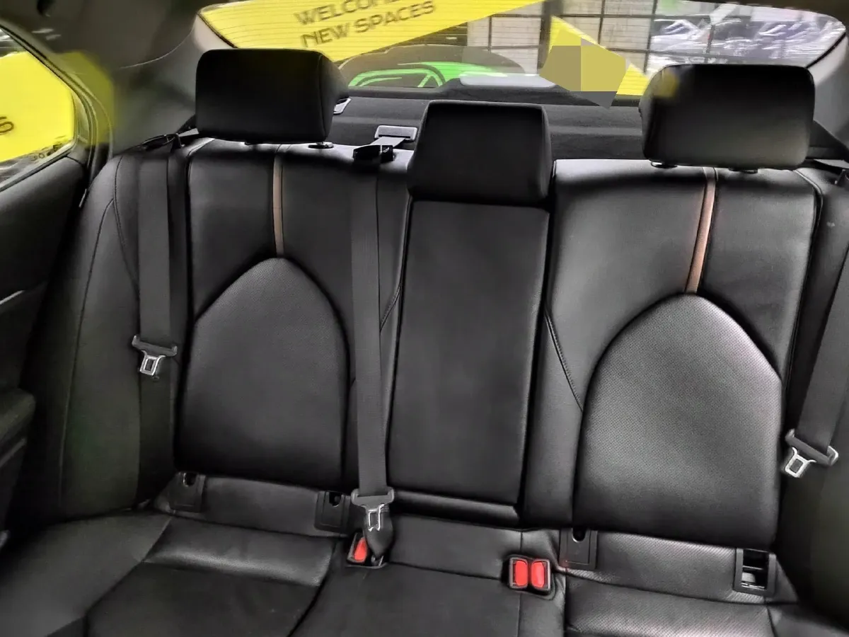 2019 Toyota Camry 2.5L 209HP L4 8AT,autocango,china used car exporter,china ev exporter,chinese used car exporter,chinese used ev exporter