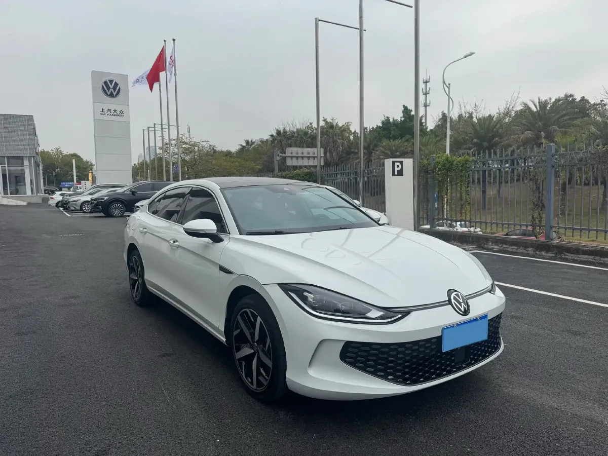 2024 Volkswagen Lamando 1.4T 150HP L4 7DCT,autocango,china used car exporter,china ev exporter,chinese used car exporter,chinese used ev exporter