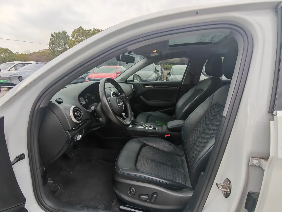 2020 Audi A3 1.4T 150HP L4 7DCT,autocango,china used car exporter,china ev exporter,chinese used car exporter,chinese used ev exporter